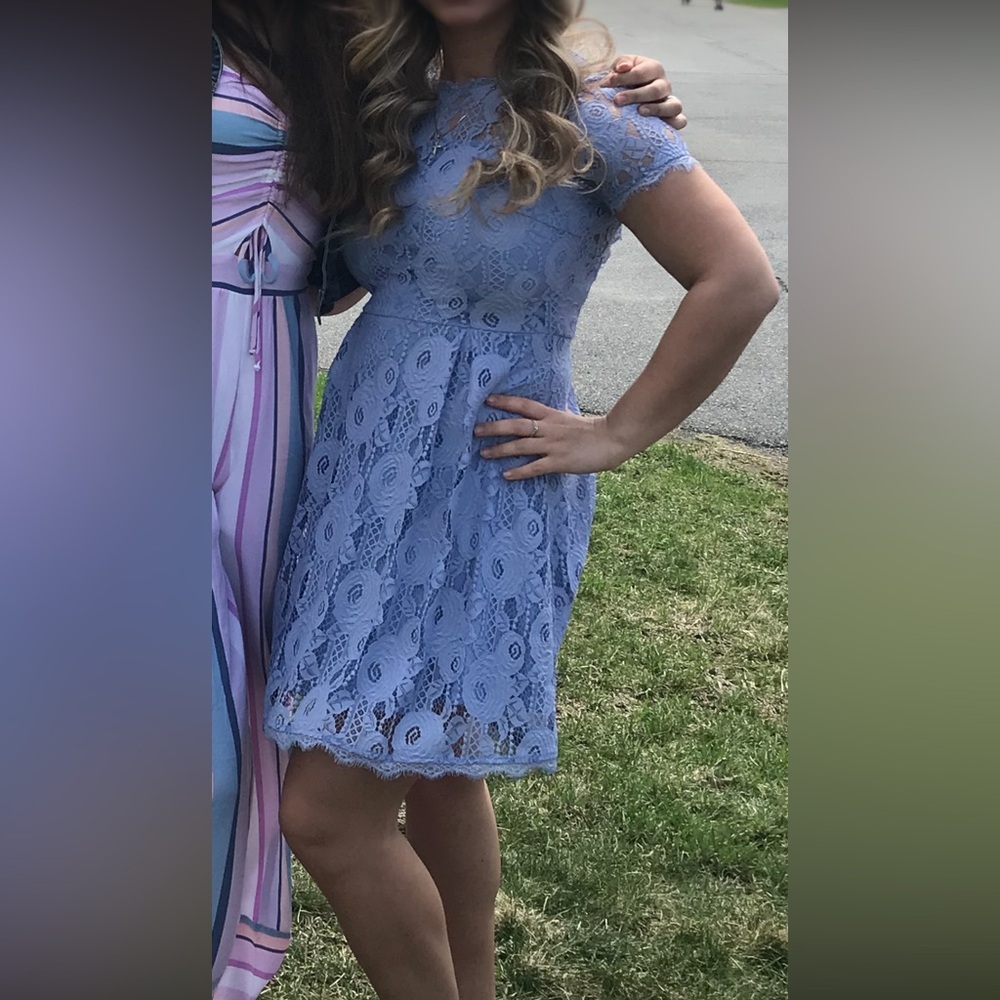 Francesca's Open Back Lace Dress Women’s Small Periwinkle With Bow Detail - Picture 5 of 5